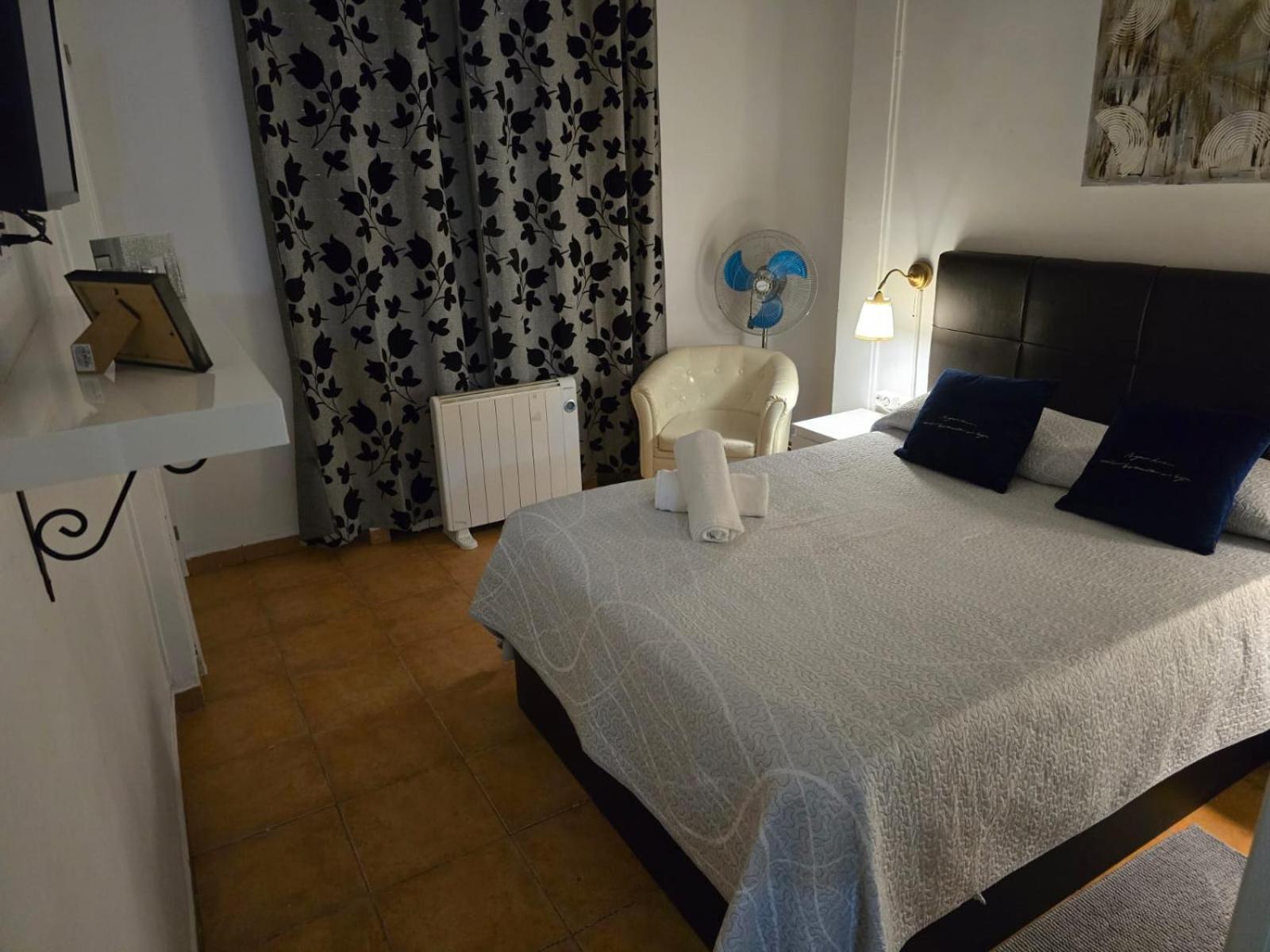 Apartamento Doble Exterior en la GRAN VIA de Madrid Exterior foto